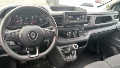 Renault Trafic 2.0 blue dci 150cv L2 Spaceclass (7)