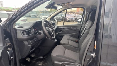 Renault Trafic 2.0 blue dci 150cv L2 Spaceclass (8)