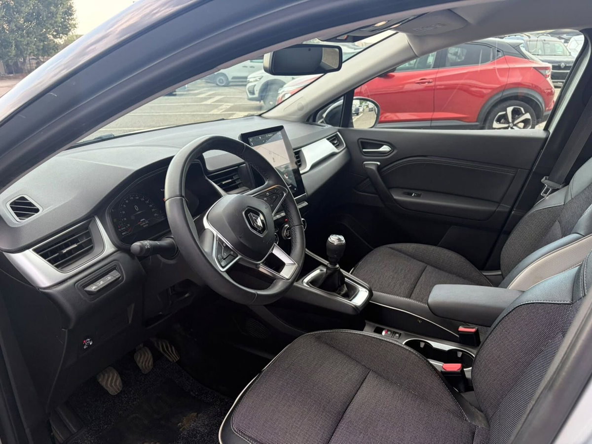 Renault Captur TCe 100 CV GPL Techno (5)