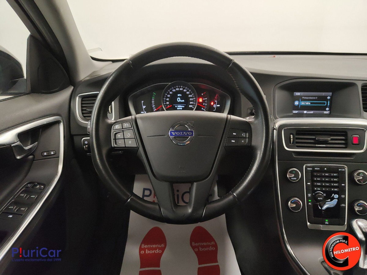 Volvo S60 D4 Kinetic (16)