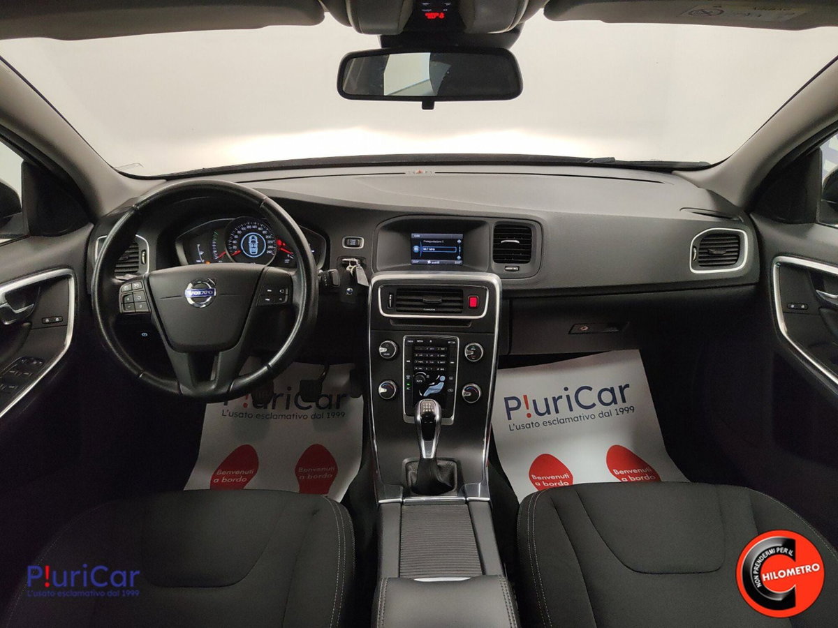 Volvo S60 D4 Kinetic (3)