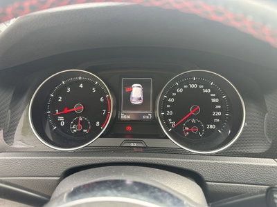 Volkswagen Golf GTI Performance 2.0 TSI 5p. BlueMotion Technology (13)