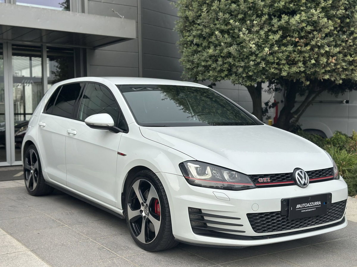 Volkswagen Golf GTI Performance 2.0 TSI 5p. BlueMotion Technology (3)