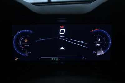 Alfa Romeo Junior 1.2 ibrida Speciale 145cv edct6 (11)