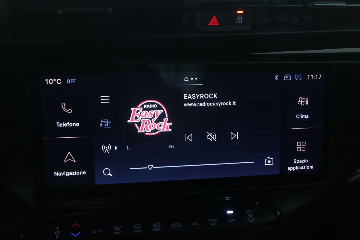 Alfa Romeo Junior 1.2 ibrida Speciale 145cv edct6 (19)
