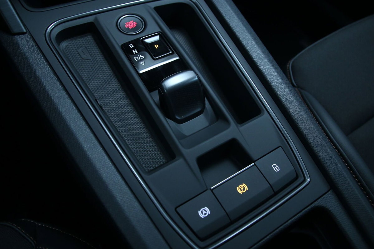 Cupra Formentor Formentor 1.4 e-Hybrid DSG (15)