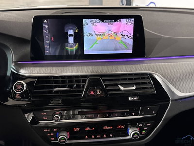 BMW Serie 5 Touring 520d xDrive  Msport (9)