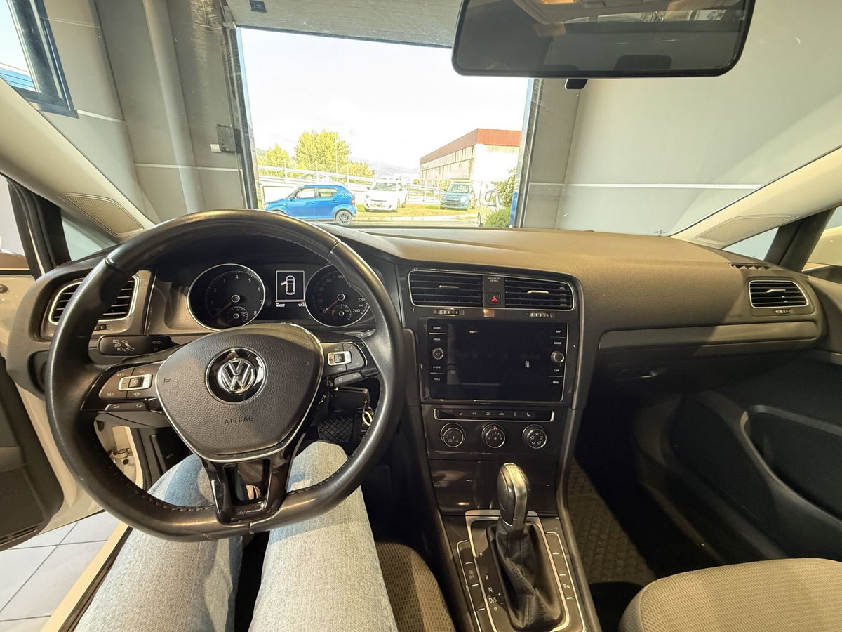 Volkswagen Golf 1.5 TGI 5p. Executive BlueMotion Technology (10)