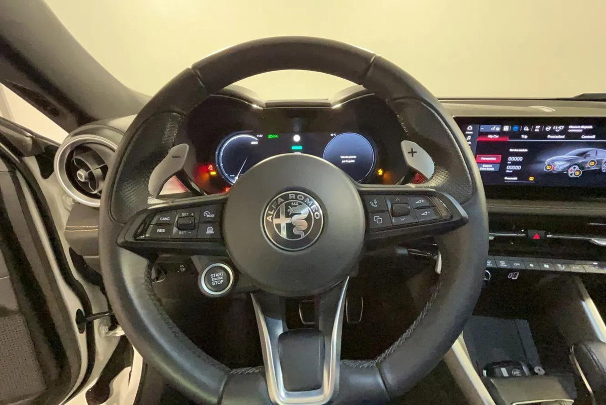 Alfa Romeo Tonale 1.5 hybrid Veloce 130cv tct7 (8)