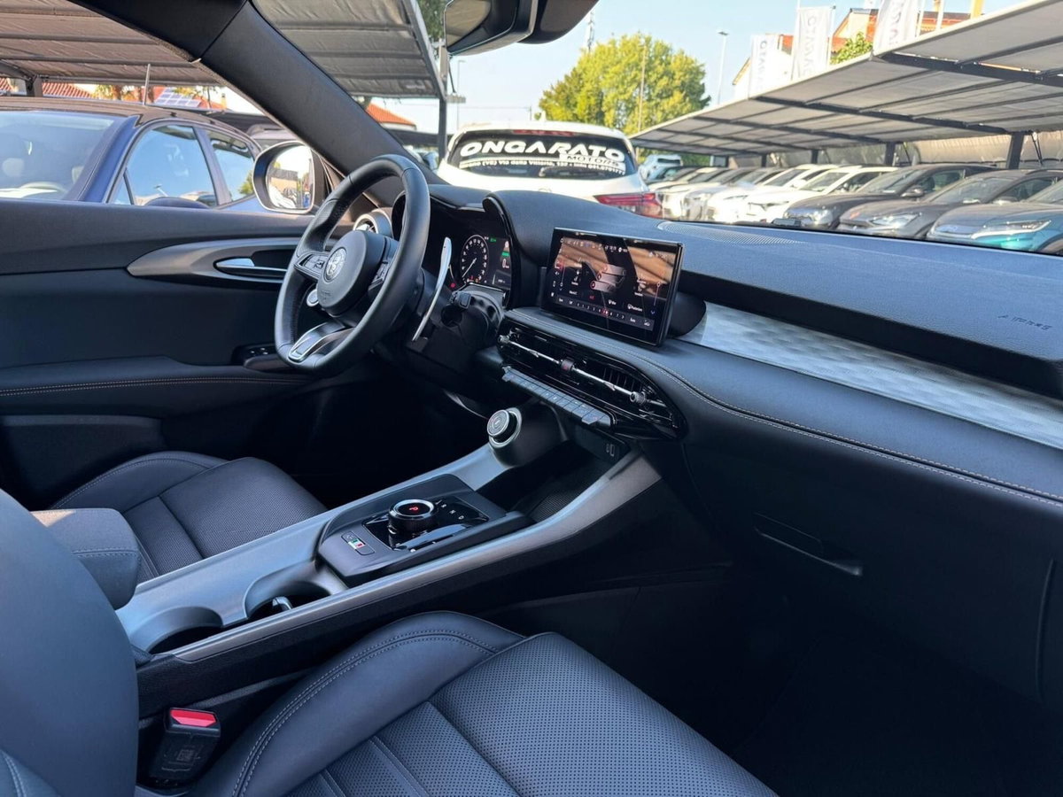 Alfa Romeo Tonale 1.5 hybrid Veloce 130cv tct7 (17)
