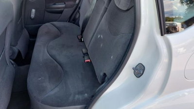 Citroen C3 1.1 airdream Elegance (9)