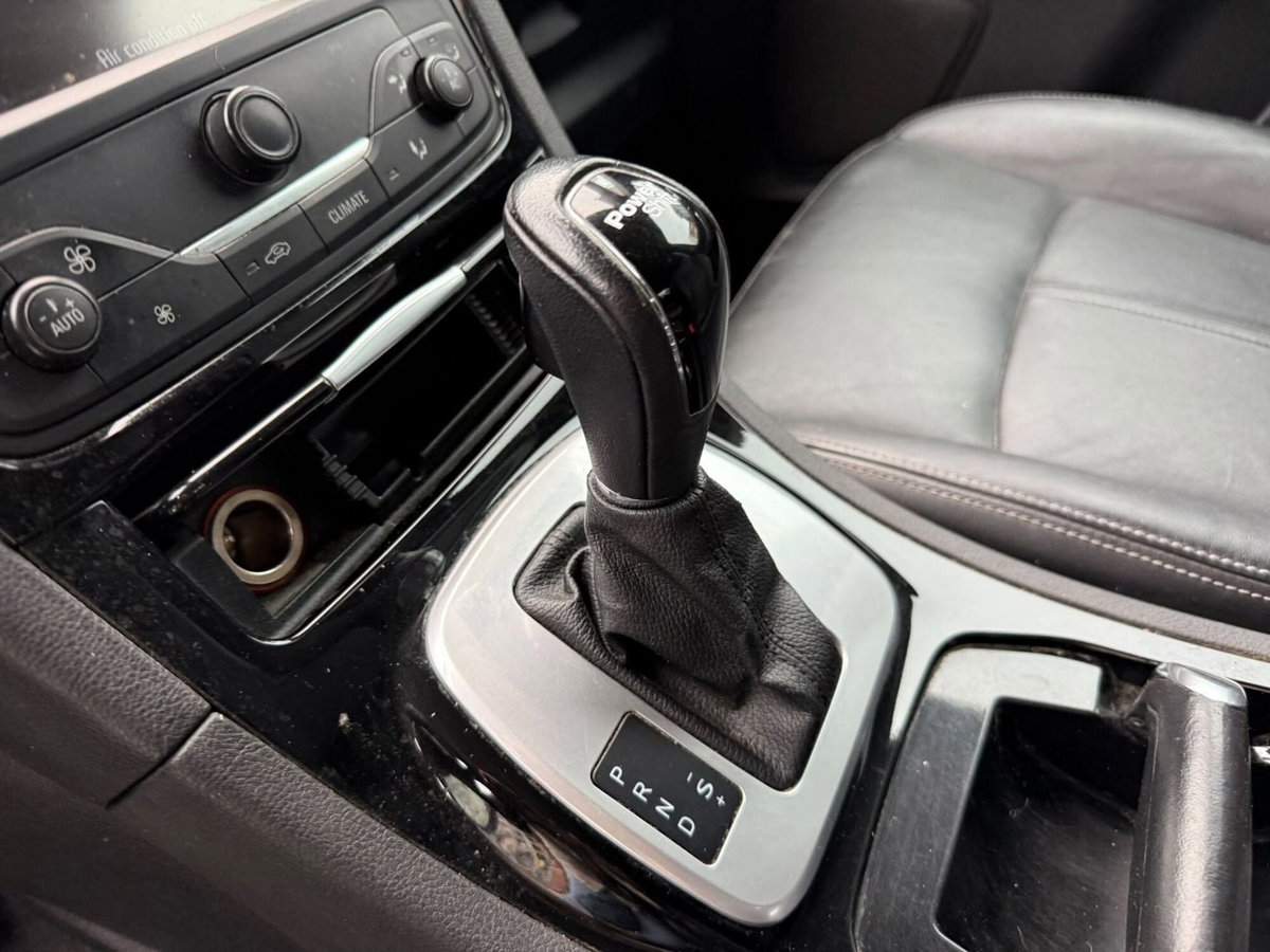 Ford Galaxy 2.0 TDCi 163 CV Powershift DPF Titanium (17)