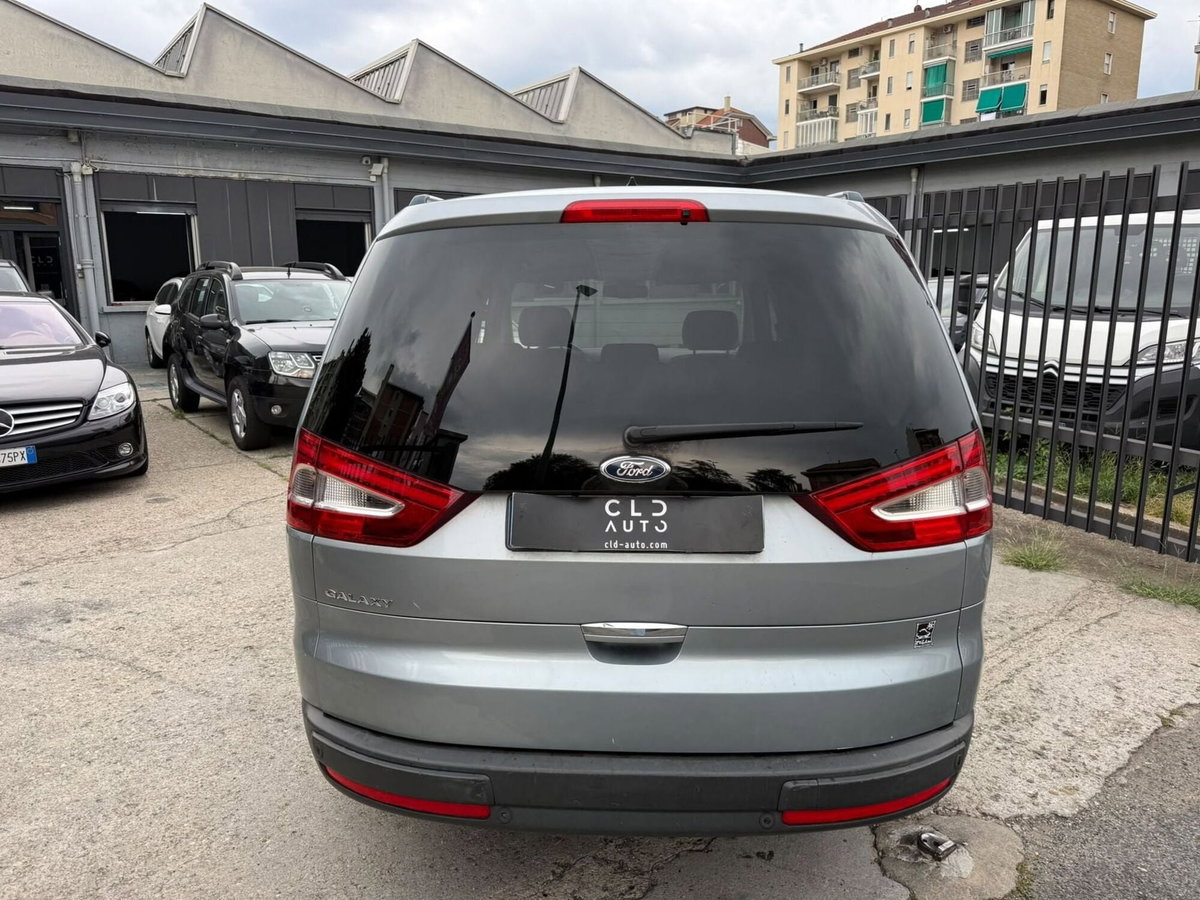 Ford Galaxy 2.0 TDCi 163 CV Powershift DPF Titanium (5)