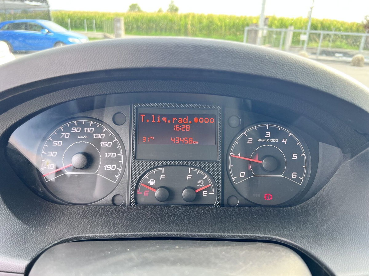 Peugeot Boxer Furgone 333 2.2 BlueHDi 140 S&S PLM-TM Furgone (11)