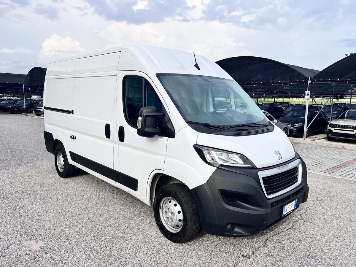 Peugeot Boxer Furgone 333 2.2 BlueHDi 140 S&S PLM-TM Furgone (2)