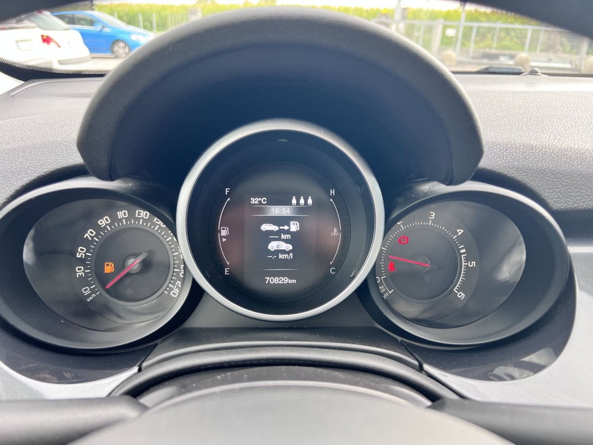 Fiat 500X 1.3 MultiJet 95 CV Pop Star (11)