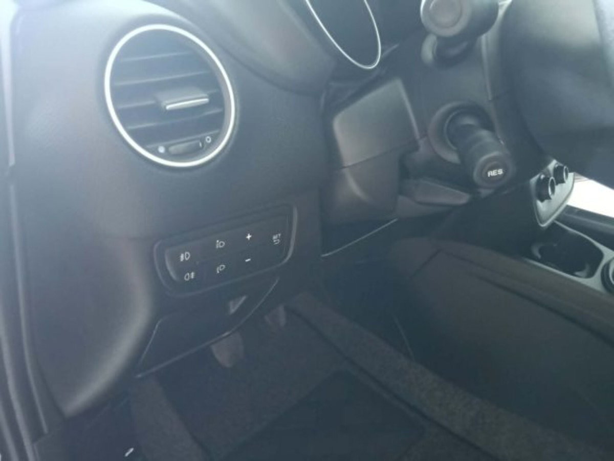 Fiat Grande Punto 1.4 GPL 5 porte Actual (10)