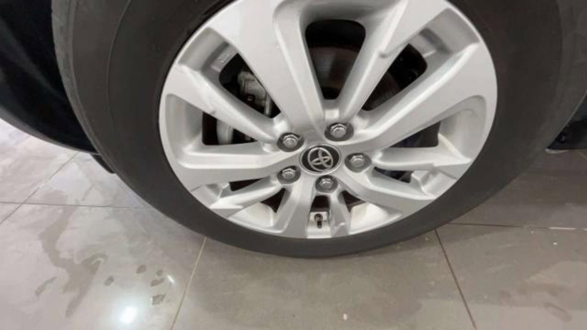 Toyota Yaris Cross 1.5h GR Sport Black Sky fwd 116cv e-cvt (8)
