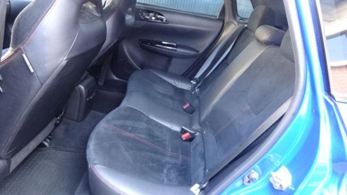 Subaru Impreza 2.5 turbo 16V WRX STi A-Line (20)