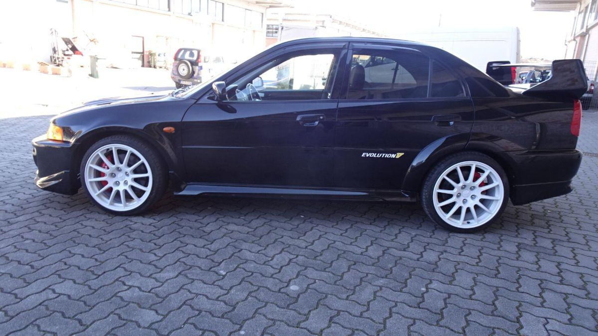 Mitsubishi Lancer Evolution Evolution 2.0 T S-AWC GSR (4)