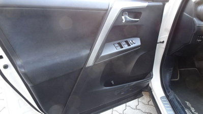 Toyota Rav4 Hybrid 4WD Exclusive (12)