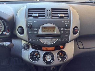 Toyota Rav4 2.2 D-Cat 177 CV Luxury (15)