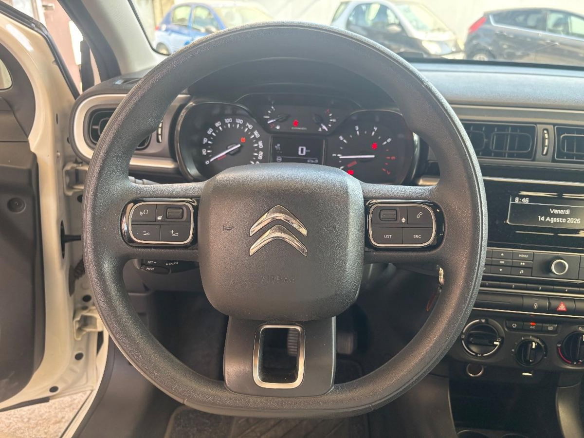 Citroen C3 BlueHDi 100 S&S Shine (14)