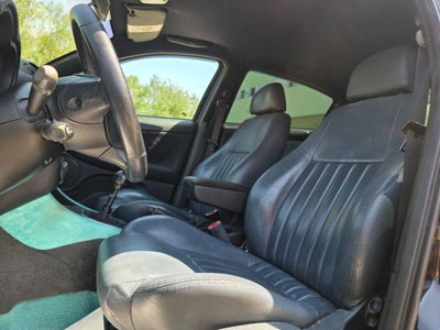 Alfa Romeo 147 1.9 JTD (120) 5 porte Moving (16)