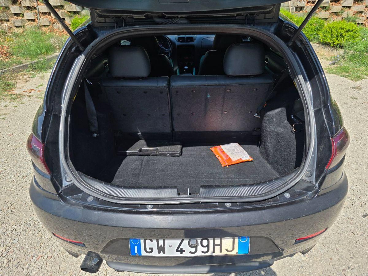 Alfa Romeo 147 1.9 JTD (120) 5 porte Moving (9)
