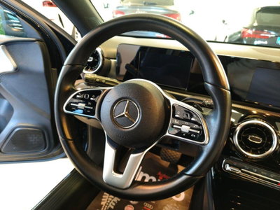 Mercedes-Benz Classe A 180 d Automatic Premium (11)