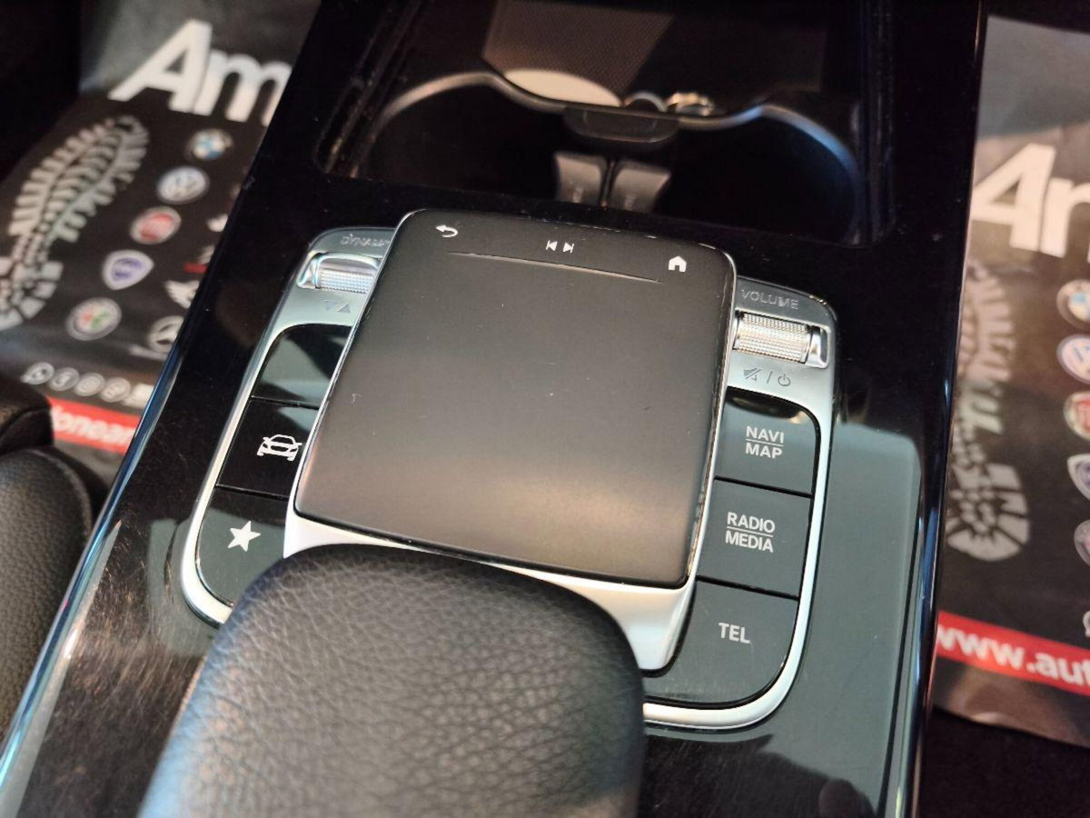 Mercedes-Benz Classe A 180 d Automatic Premium (13)