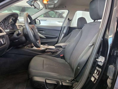 BMW Serie 3 Touring 318d  Business Advantage (6)