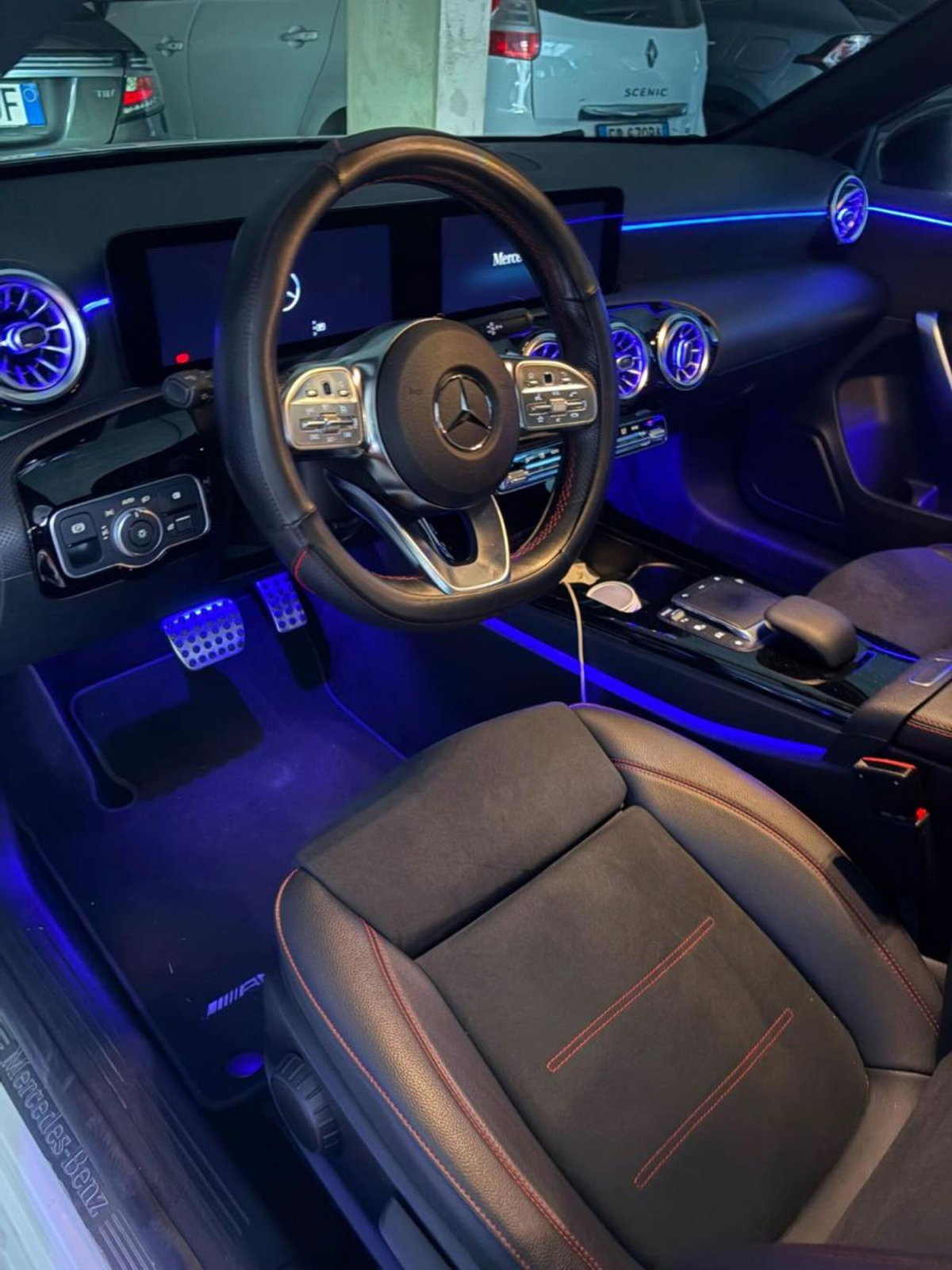Mercedes-Benz Classe A 200 d Premium (9)