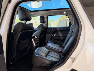 Land Rover Range Rover Sport 3.0 TDV6 SE (15)