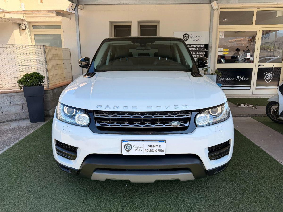 Land Rover Range Rover Sport 3.0 TDV6 SE (2)