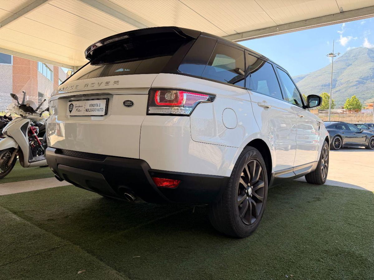 Land Rover Range Rover Sport 3.0 TDV6 SE (4)