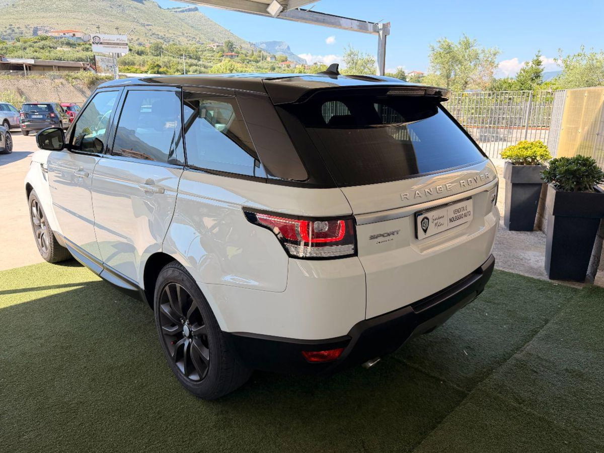 Land Rover Range Rover Sport 3.0 TDV6 SE (6)