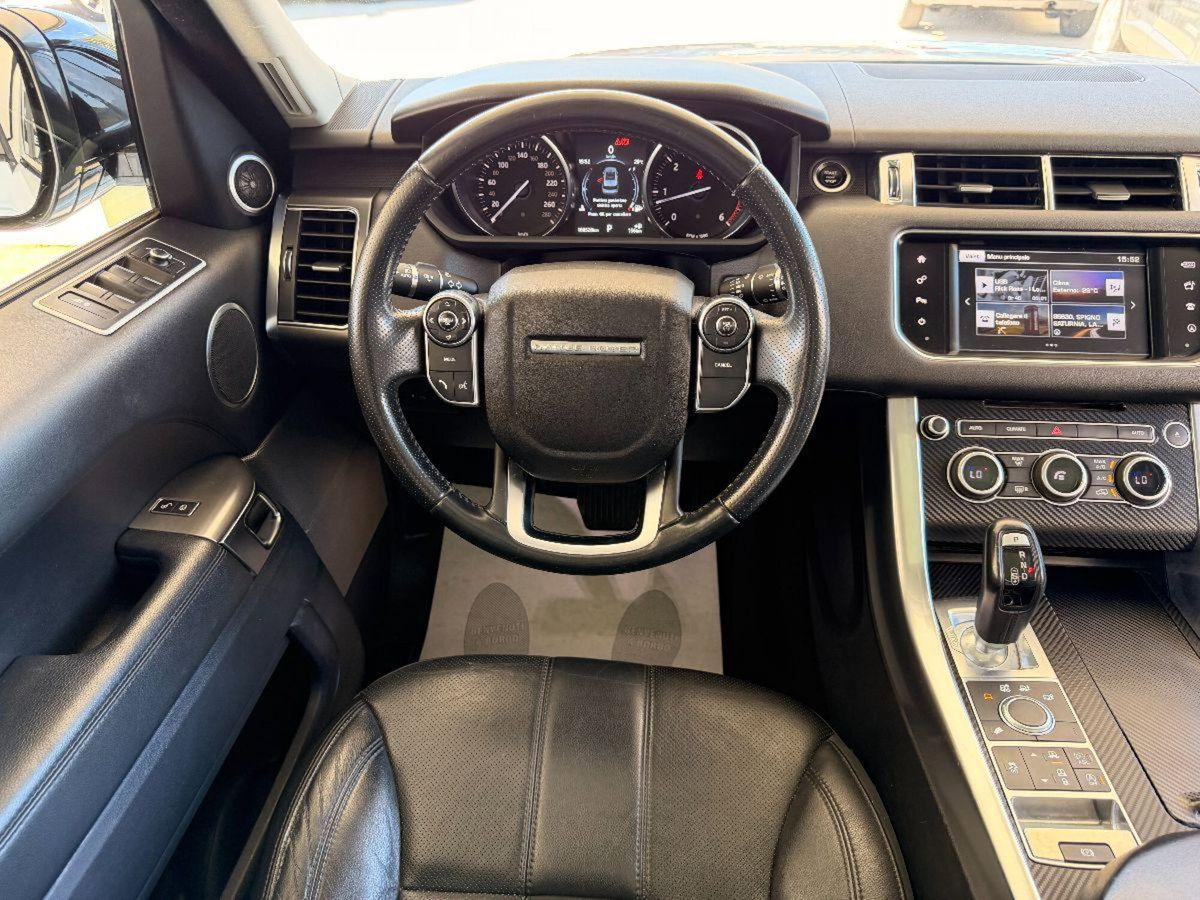 Land Rover Range Rover Sport 3.0 TDV6 SE (9)