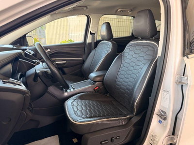 Ford Kuga 2.0 TDCI 150 CV S&S 4WD Powershift Vignale (10)