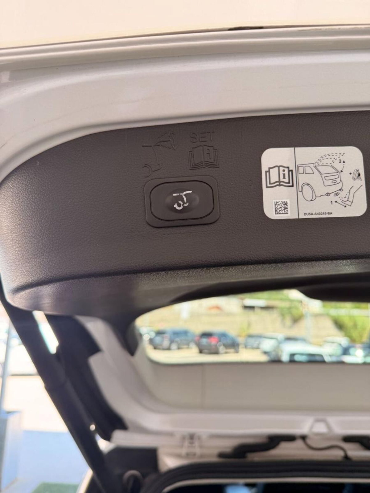 Ford Kuga 2.0 TDCI 150 CV S&S 4WD Powershift Vignale (16)