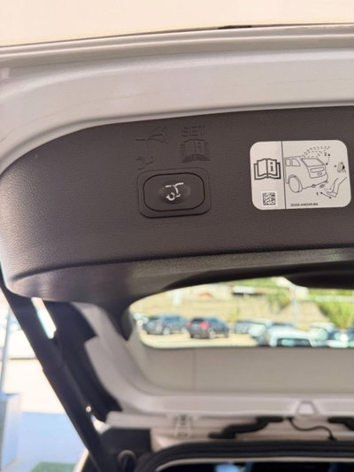Ford Kuga 2.0 TDCI 150 CV S&S 4WD Powershift Vignale (16)