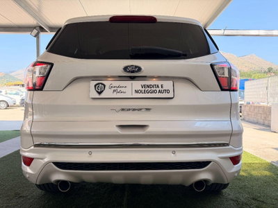 Ford Kuga 2.0 TDCI 150 CV S&S 4WD Powershift Vignale (5)