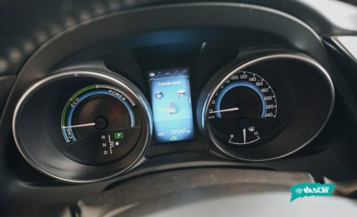Toyota Corolla Touring Sports 1.8 Hybrid Business (10)