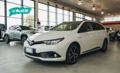 Toyota Corolla Touring Sports 1.8 Hybrid Business (2)