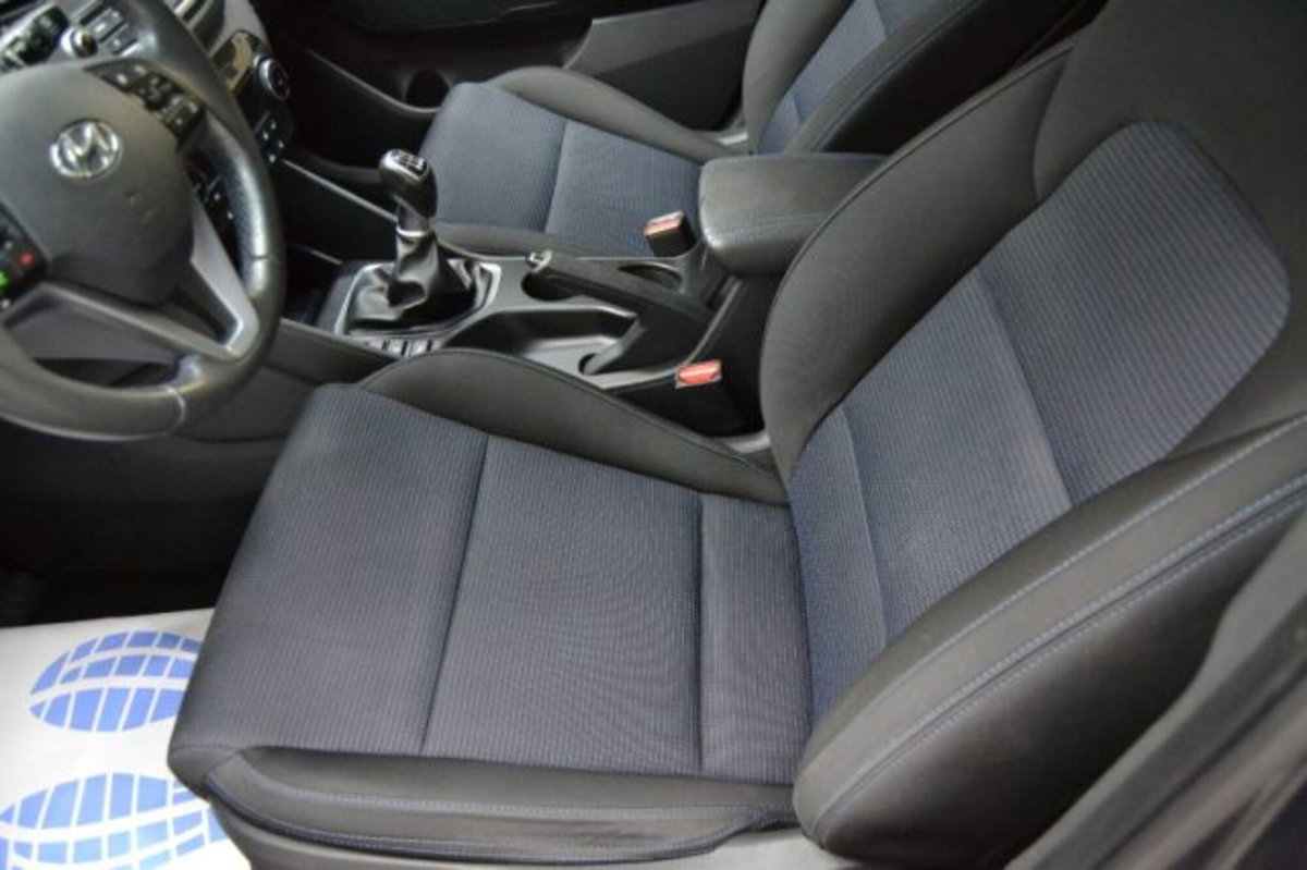 Hyundai Tucson 1.7 CRDi XPossible (12)