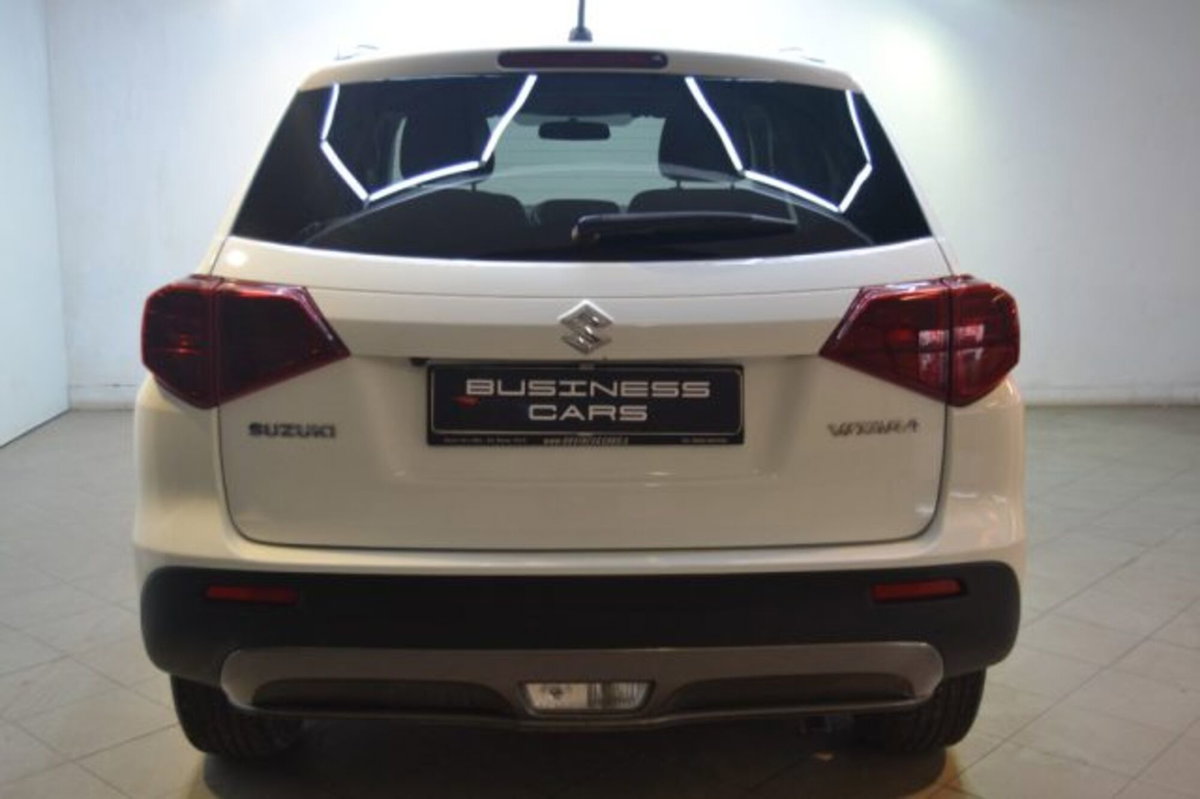 Suzuki Vitara 1.0 Boosterjet Cool (3)