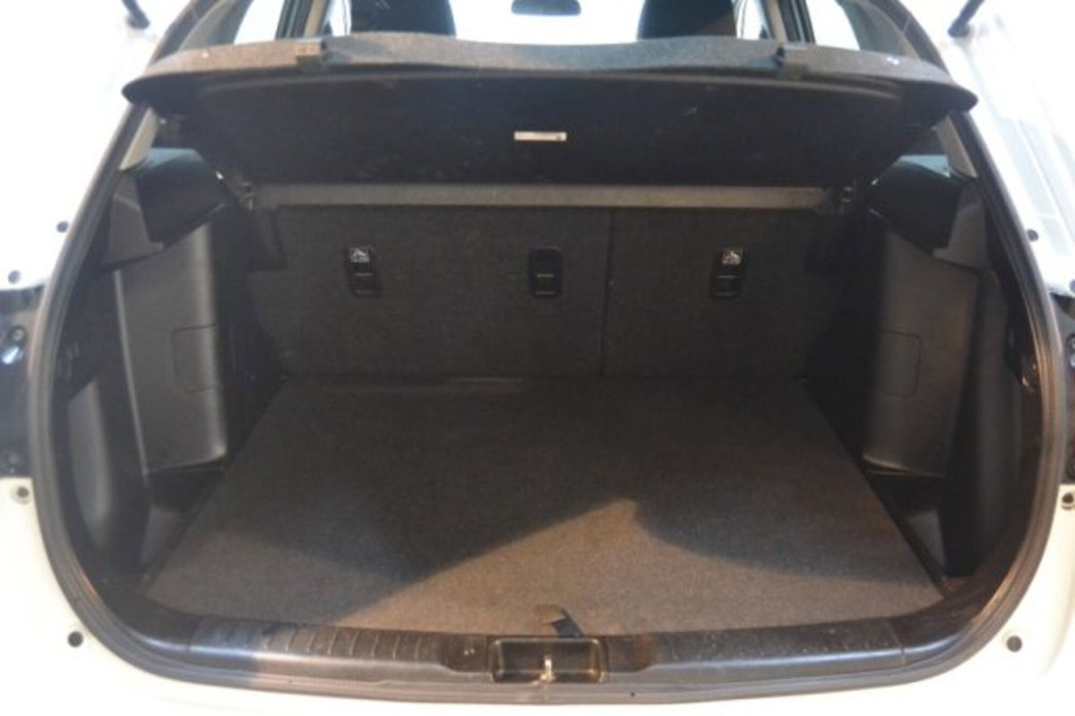 Suzuki Vitara 1.0 Boosterjet Cool (5)