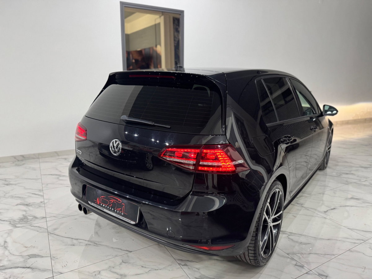 Volkswagen Golf GTD 2.0 TDI DSG 5p. BlueMotion Technology (5)