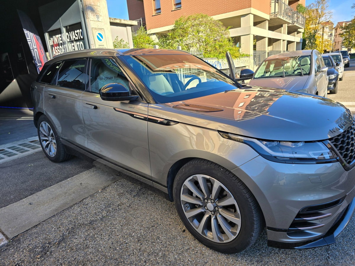 Land Rover Range Rover Velar 3.0 V6 SD6 300 CV R-Dynamic SE (2)