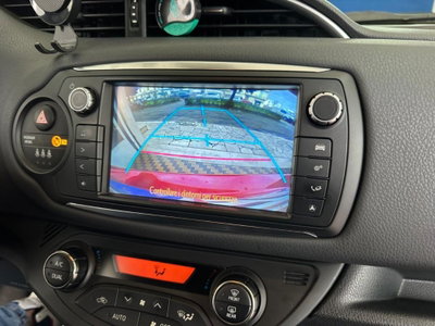 Toyota Yaris 1.0 5 porte Trend (14)